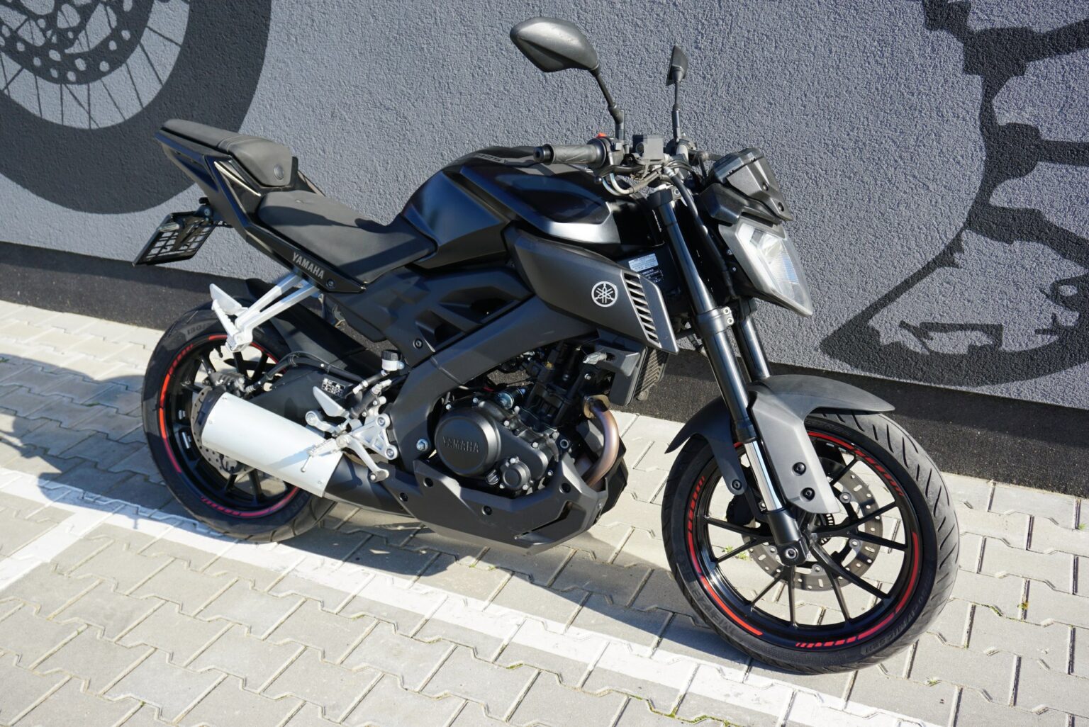 yamaha mt 125 custom parts